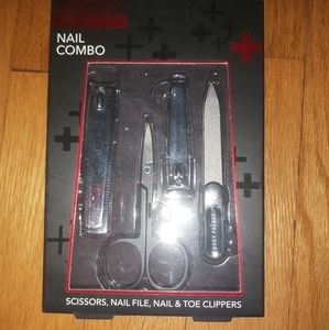 NWOT nail set